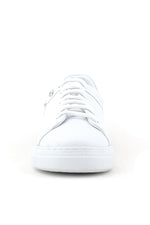 Hakiki Deri Kadın Beyaz Bağcıklı Yıldızlı Sneaker Ayakkabı