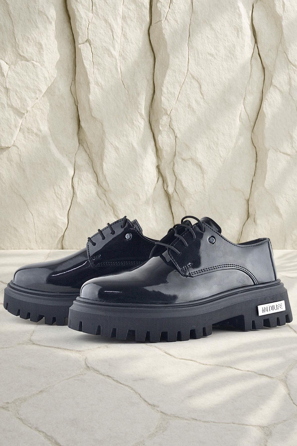 Rakerplus Siyah Rugan Bağcıklı Oxford Metal Detaylı Günlük Ayakkabı